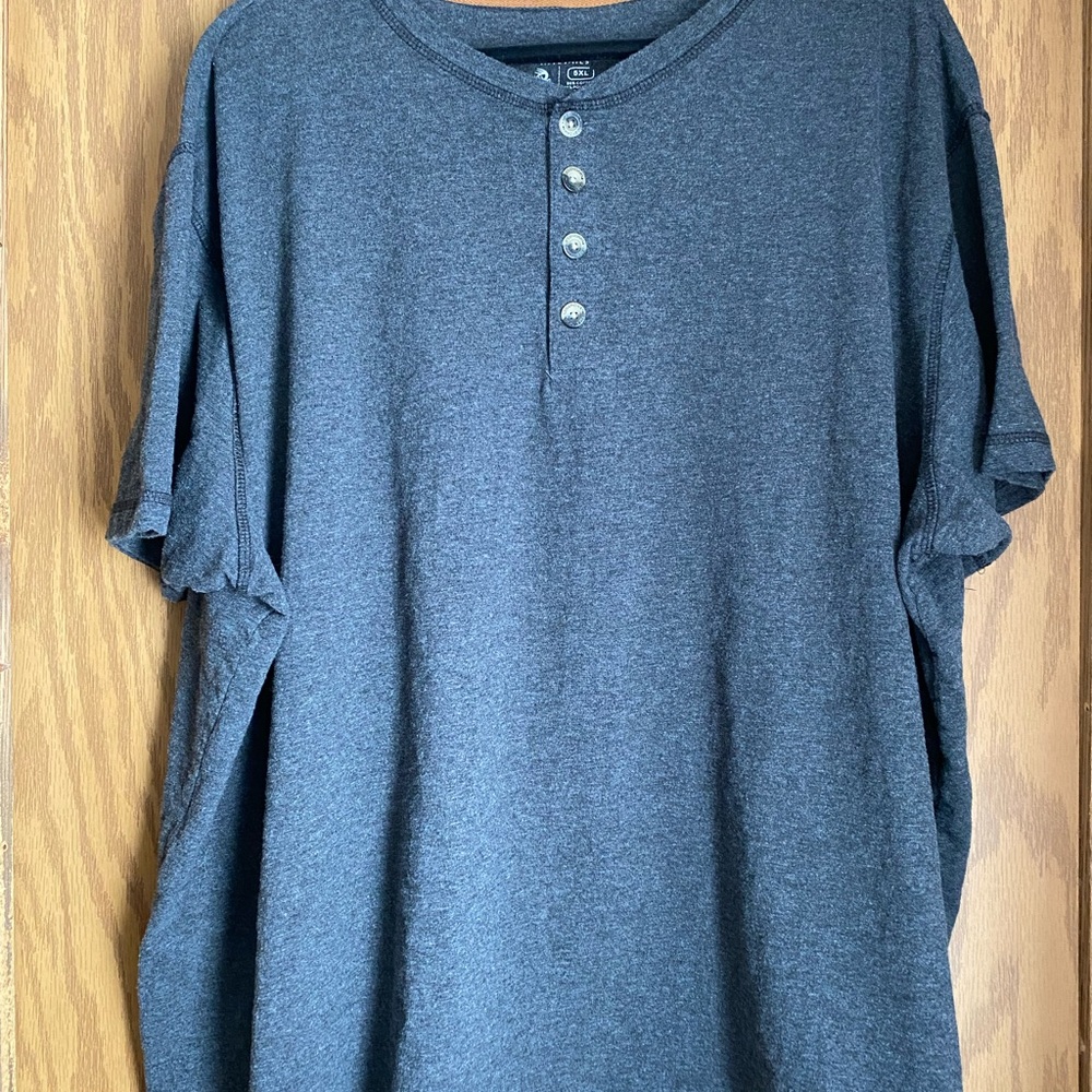 Men's Legendary Whitetails Shirt Sleeve Gray Henley Shirt Size 5XL